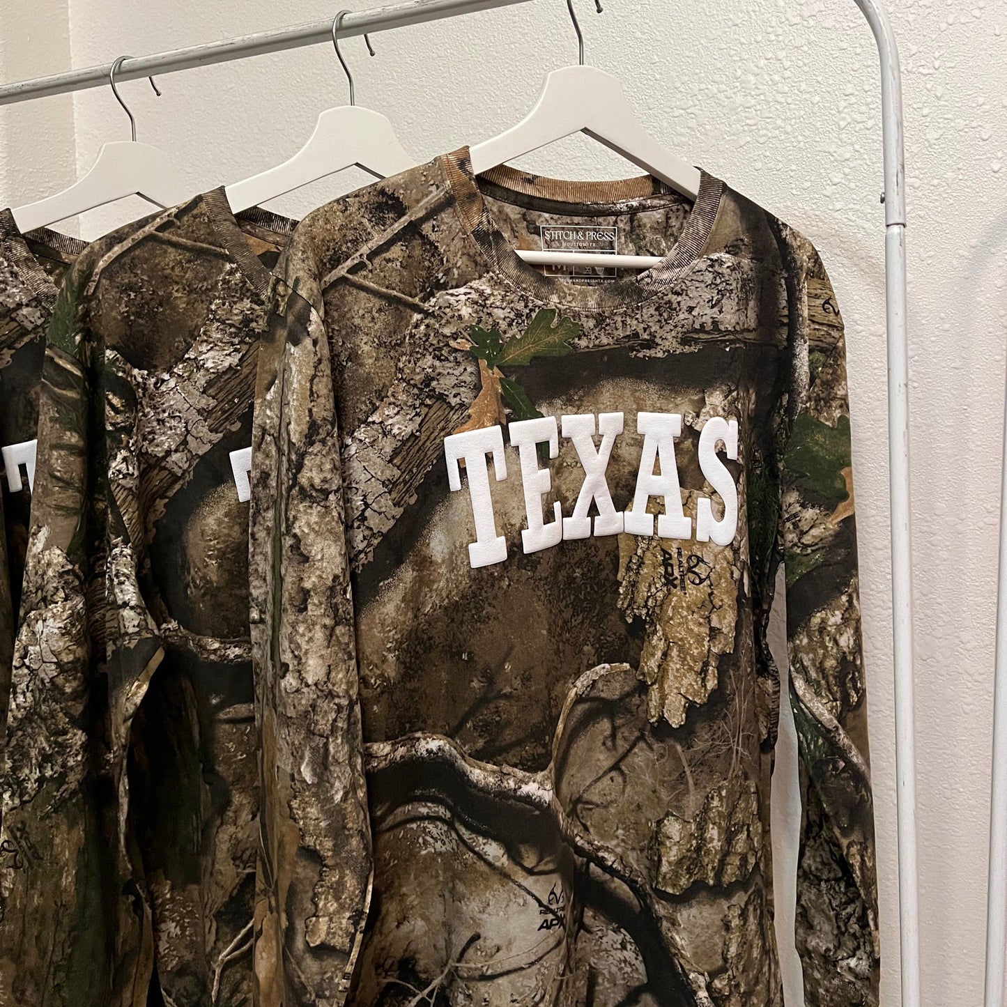 TEXAS Camo Long Sleeve Tee