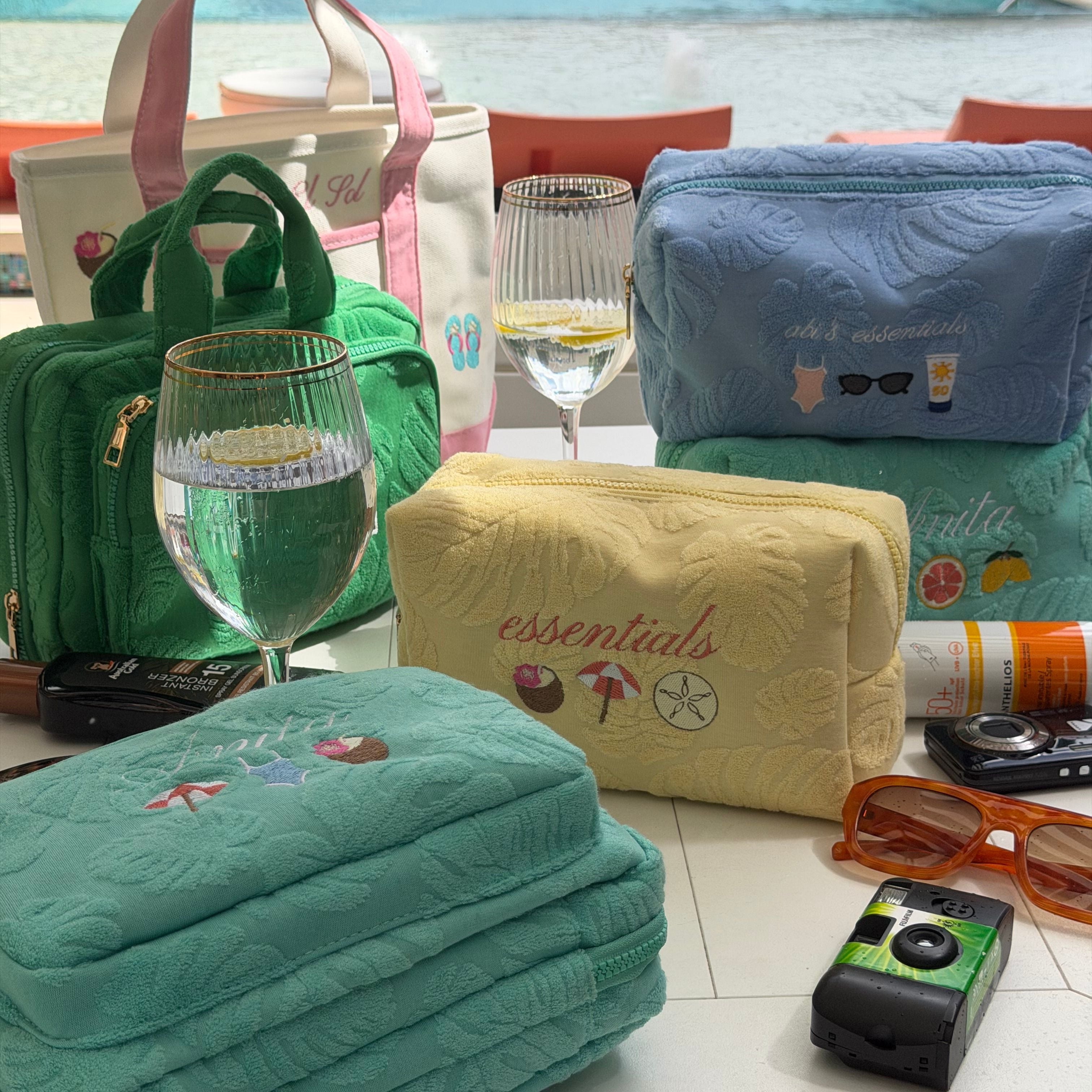 The Poolside Pouch